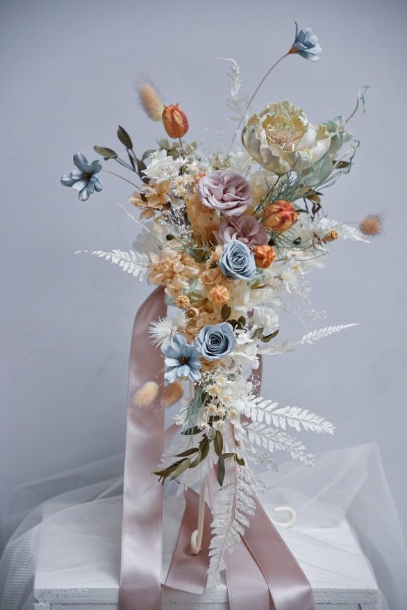 村家鮭女永生花捧花(瀑布式)